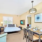 Suite Near Disney W Pool Arcade And Hot Tub
